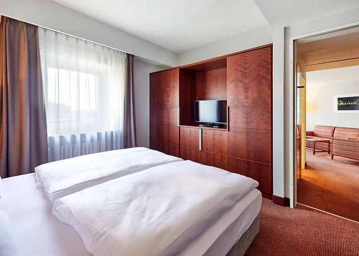 Dusseldorf Hotels City Centre