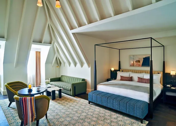 Best Hotels Near Birmingham Airport with Parking