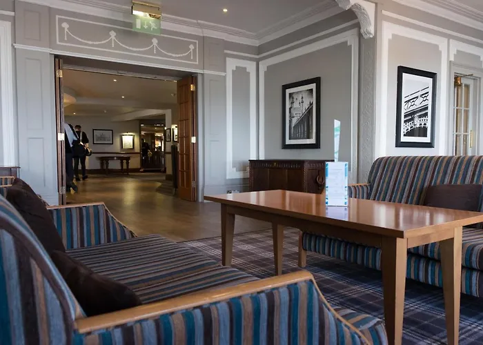 Best Available Hotels in Vibrant Brighton