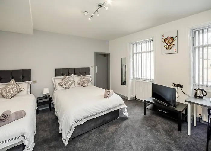 Best Hotels Near Huddersfield Football Stadium