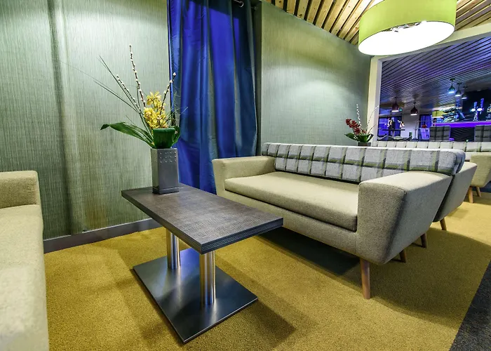 Best Affordable Hotels Near Liverpool's Lime Street Hub