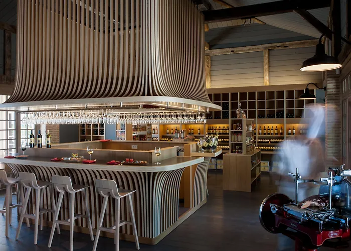 Top-Rated 4 Star Hotels in Bordeaux