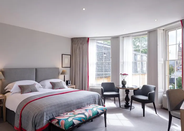 Best Leonardo Hotels in Oxford for Unrivaled Experience