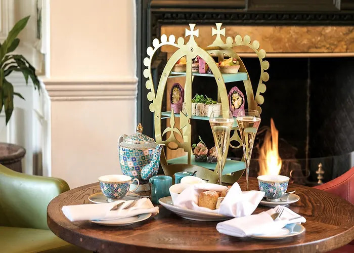 Best Family Friendly Hotels in Windsor