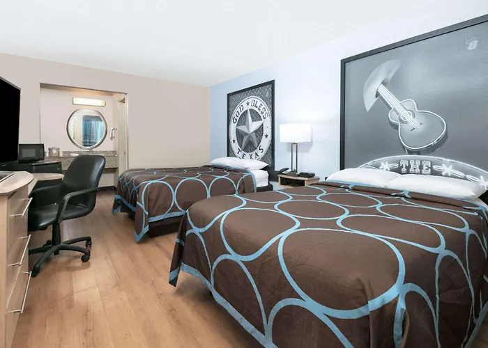 Top Hotels in New Braunfels TX