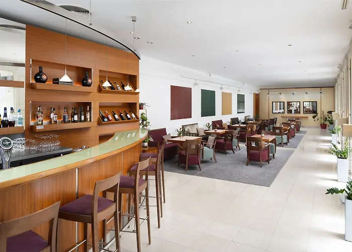 Cheap Hotels in Budapest