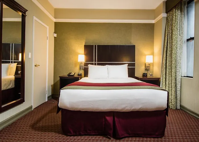 Best Hotels in New York's Times Square